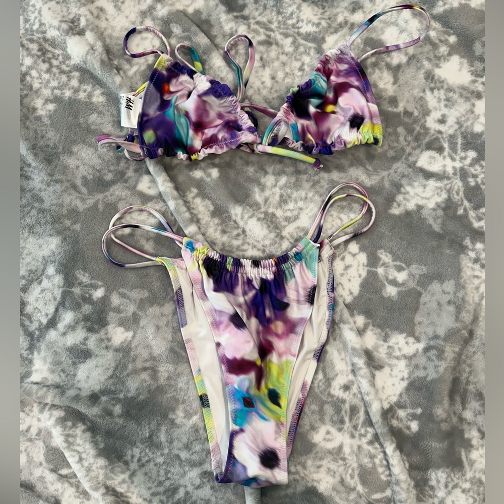 H & M Bathingsuit Set